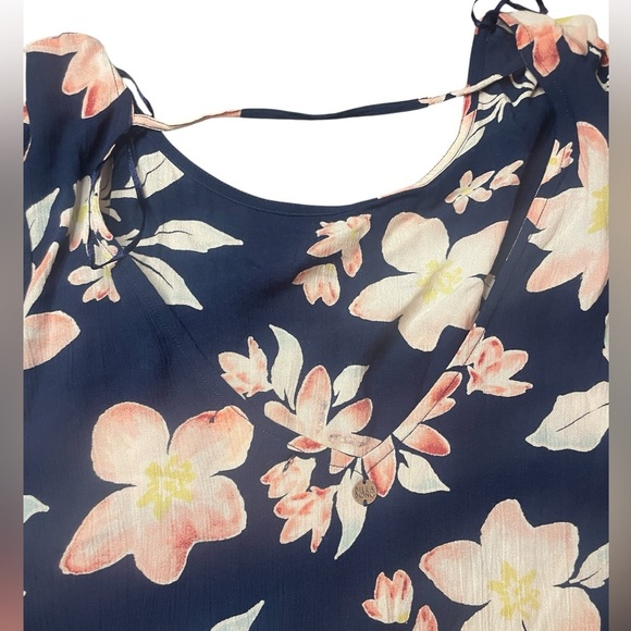 Billabong dress-medium - Picture 2 of 5